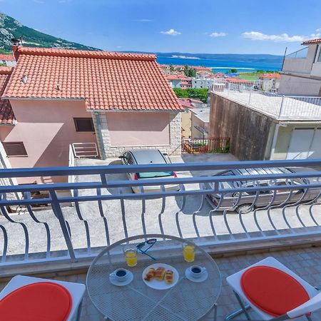 Apartment Adrian Omiš Exterior foto