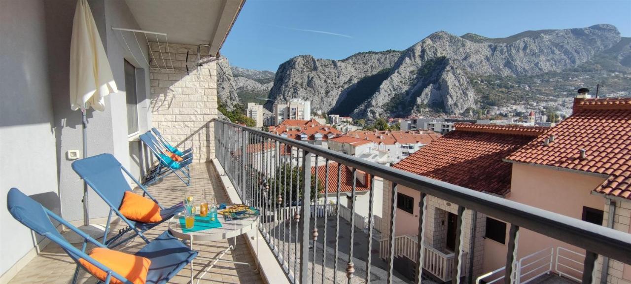 Apartment Adrian Omiš Exterior foto