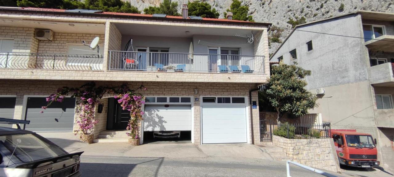 Apartment Adrian Omiš Exterior foto