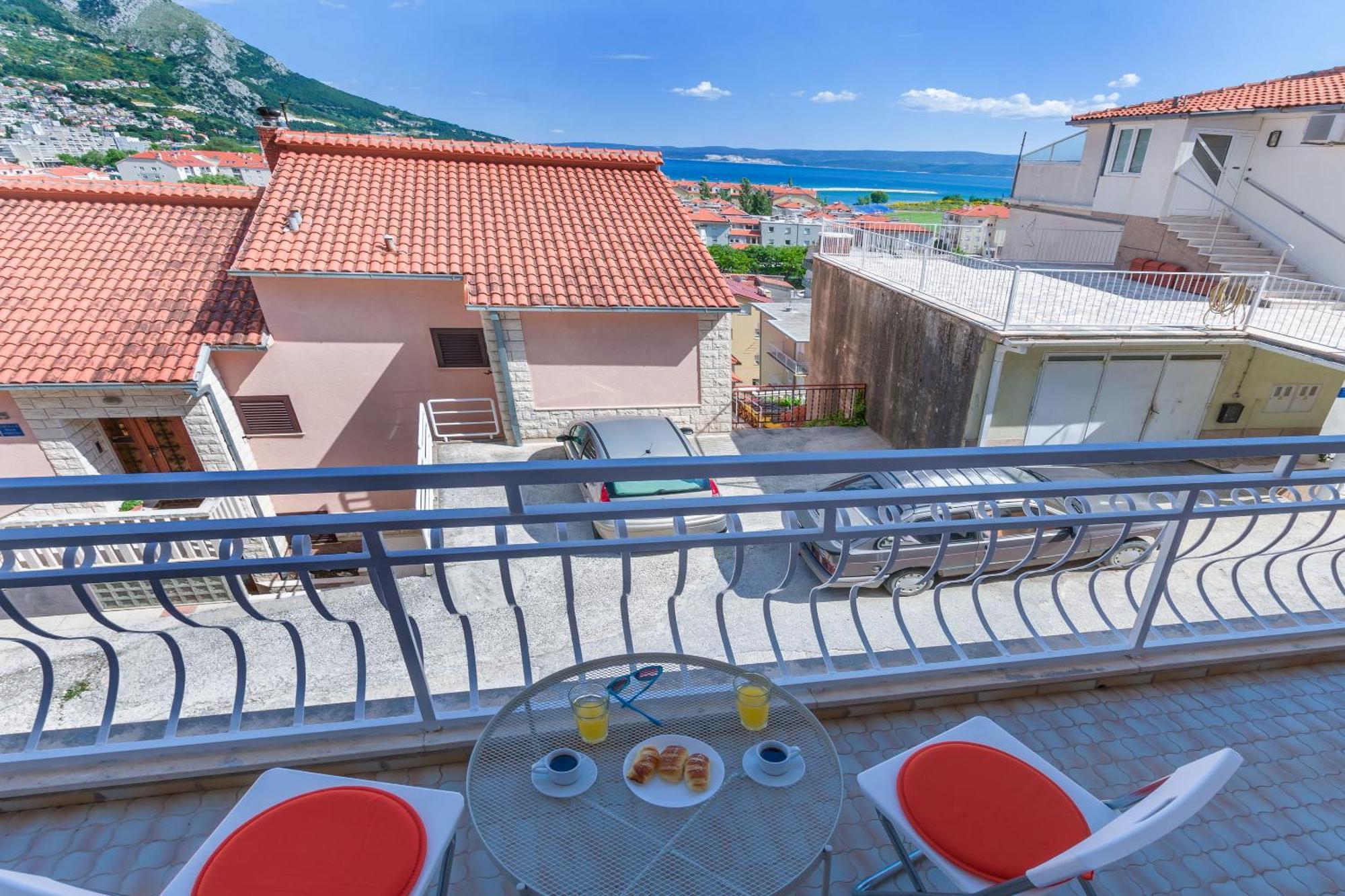 Apartment Adrian Omiš Exterior foto